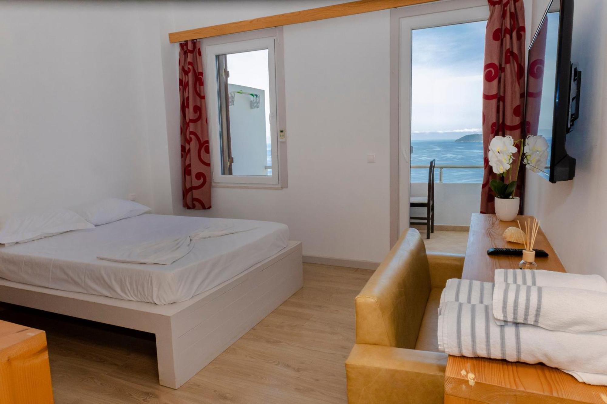 Soren The Sunset Dream Himarë Exterior foto